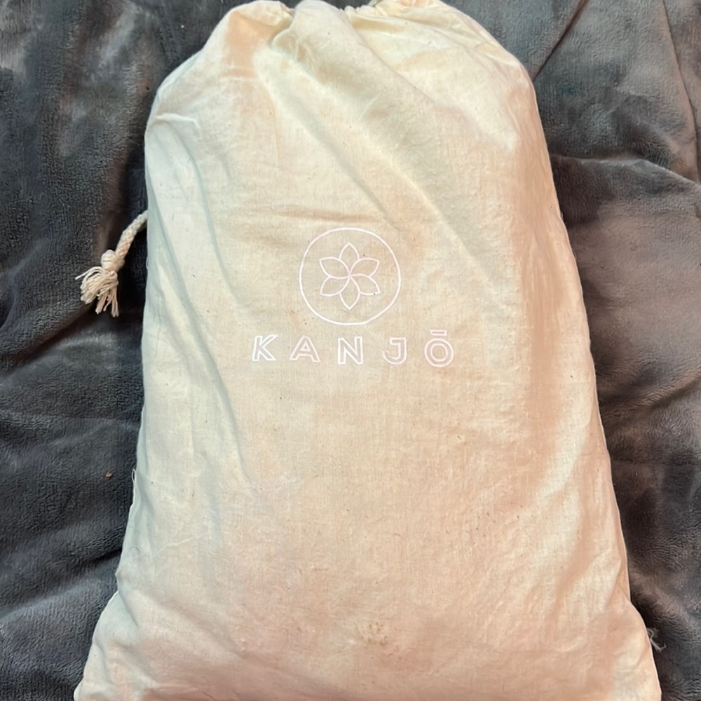 Acupuncture pillow !!